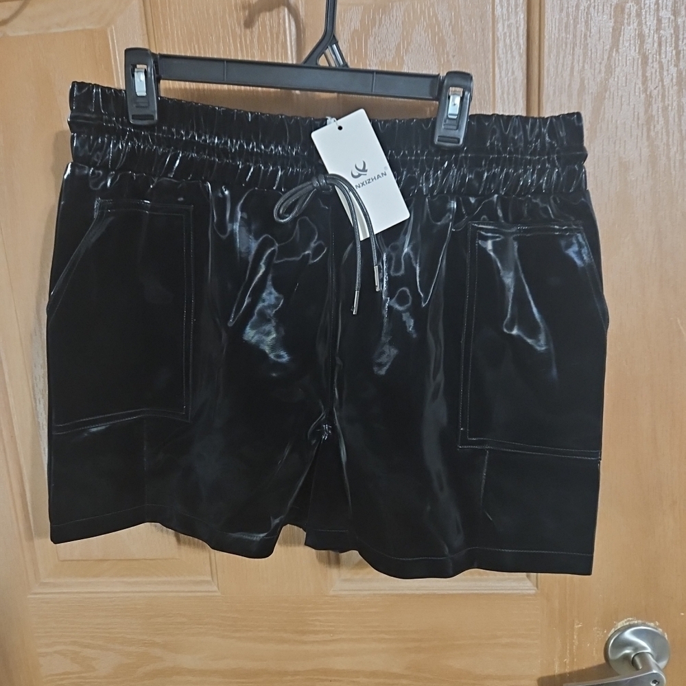 Shiny Black High Waist Women's Shorts